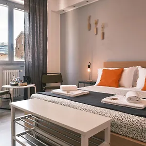 Maison d'hôtes 71, Milan
